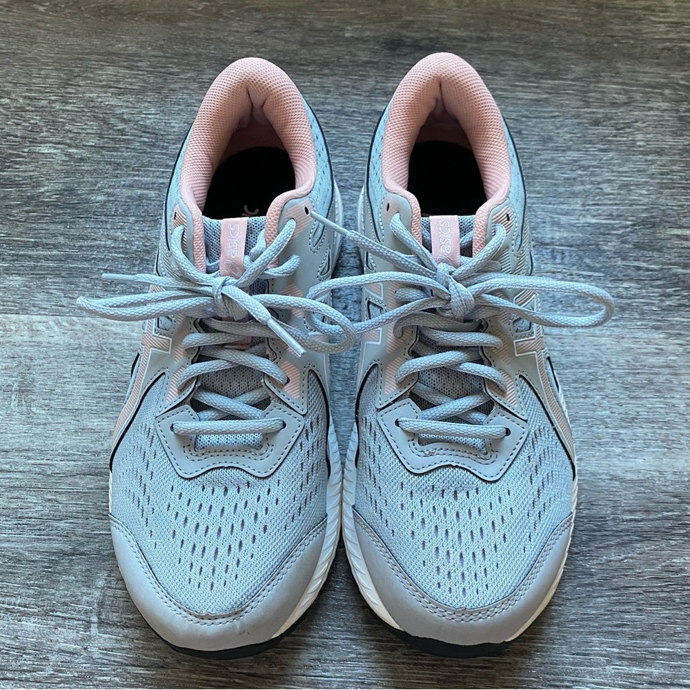 Women’s Asics Gel-Contend Running Shoes Size 10